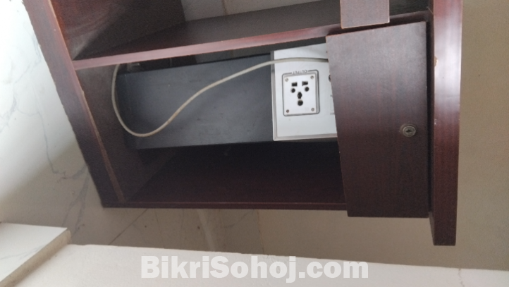 Computer table partex board ar big size